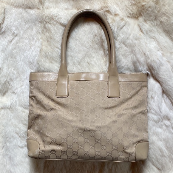Authentic Gucci vintage GG monogram shoulder tote - Picture 4 of 15